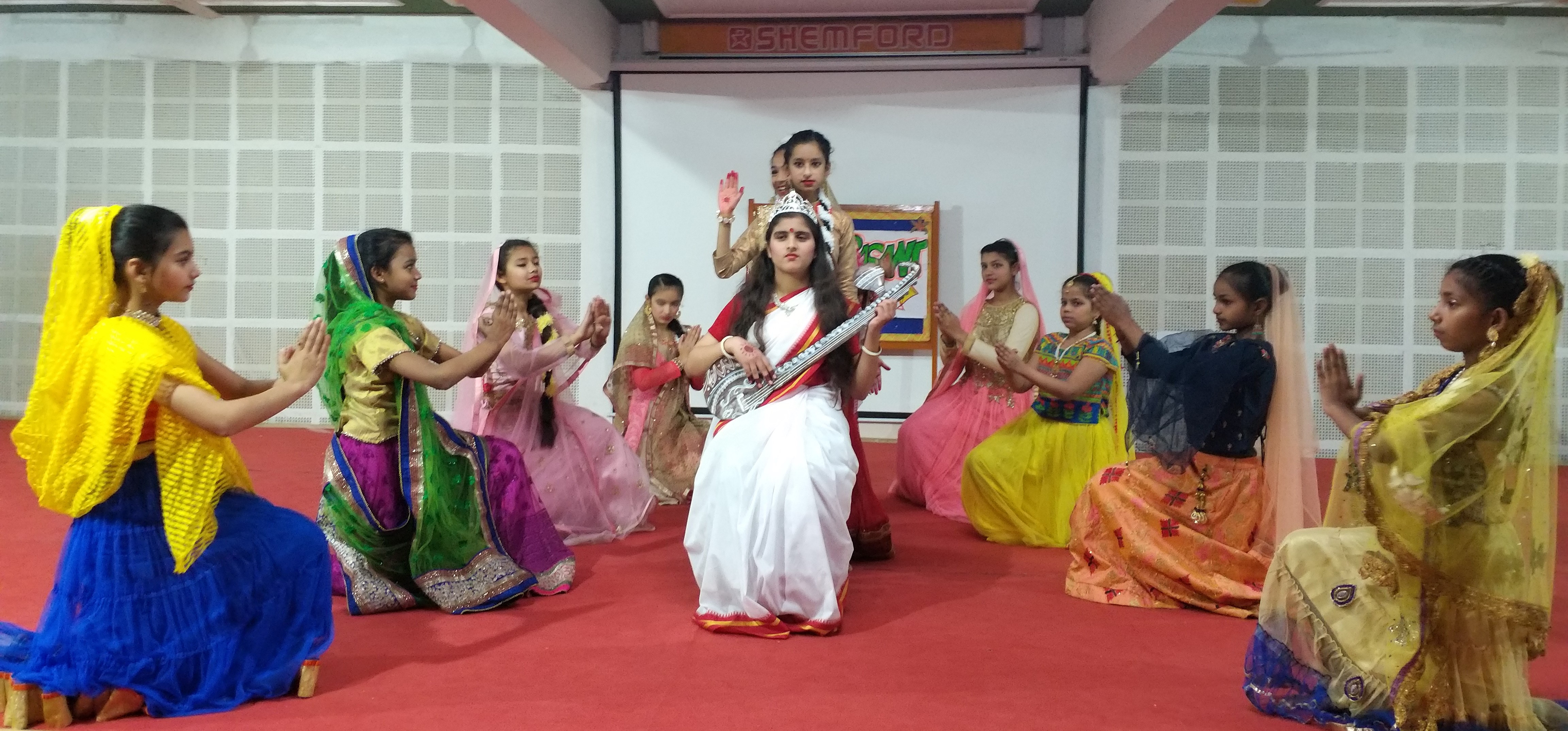 maa saraswati sharde dance